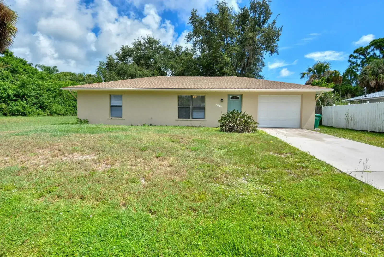 7904 CITRUS PARK Boulevard, Fort Pierce FL 34951 photo 2