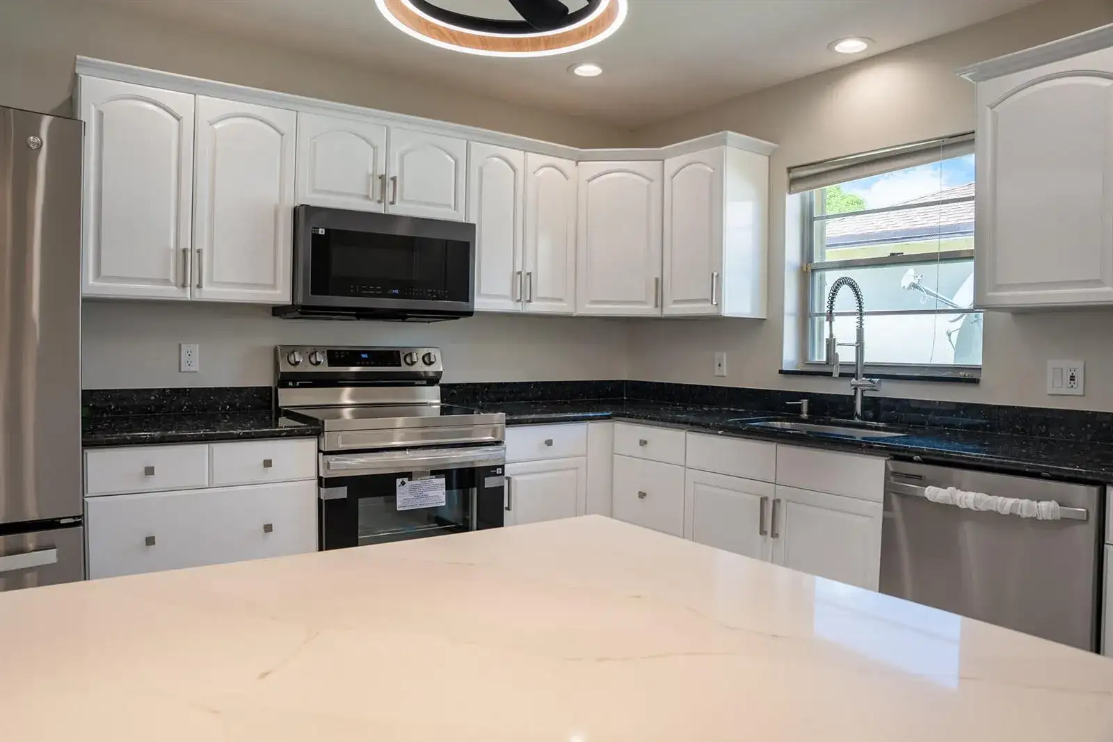 20848 CONCORD GREEN Drive W, Boca Raton FL 33433 photo 2