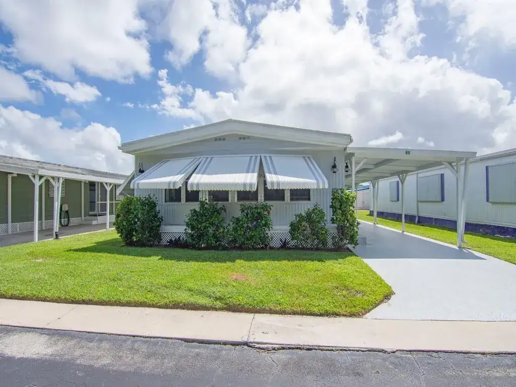 4800 SE FEDERAL HWY Highway # 65, Stuart FL 34994 photo 3