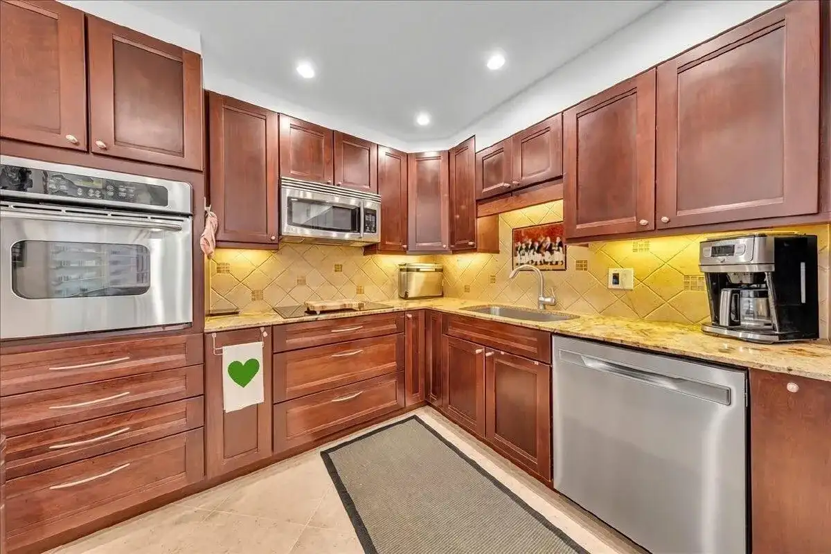 3505 Oaks Way # 109, Pompano Beach FL 33069 photo 3