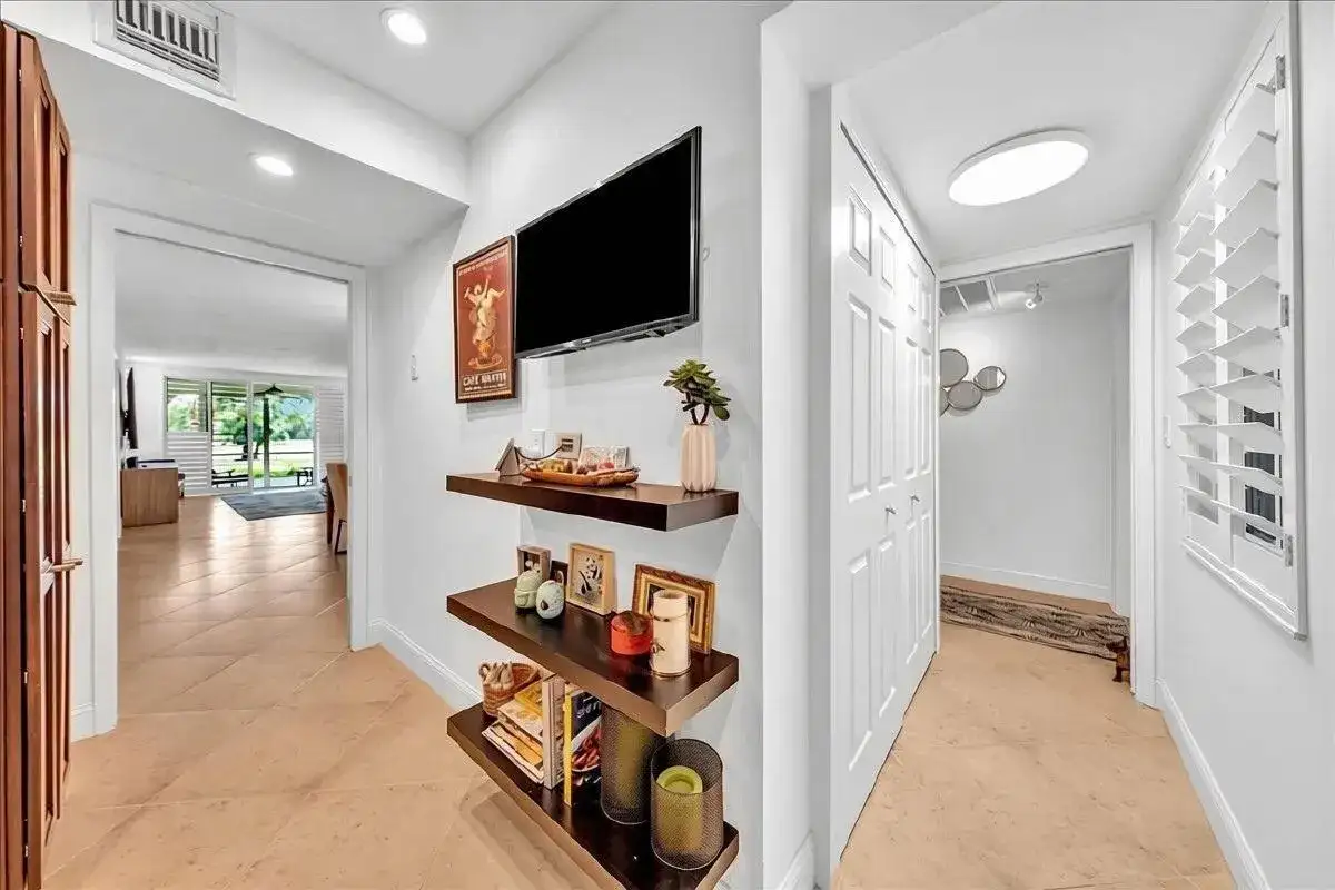 3505 Oaks Way # 109, Pompano Beach FL 33069 photo 5