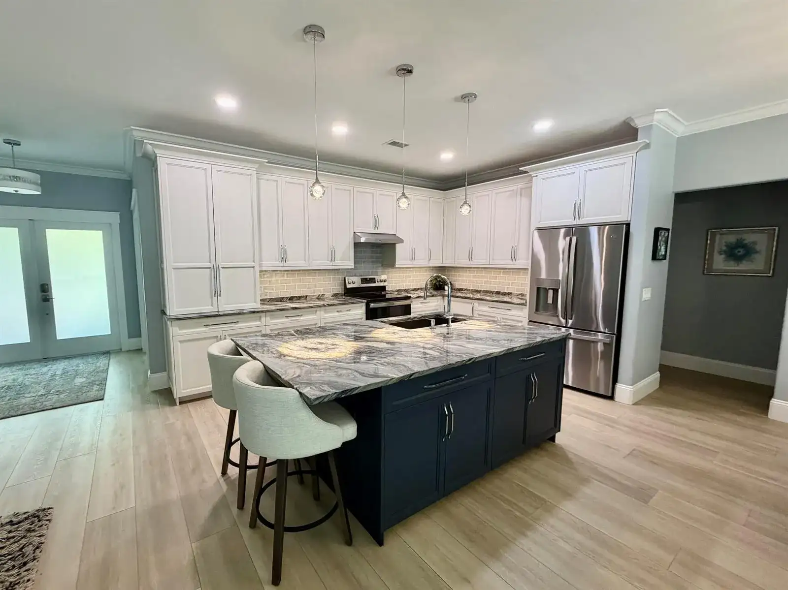 2718 NW FLORIDA Avenue, Stuart FL 34994 photo 2