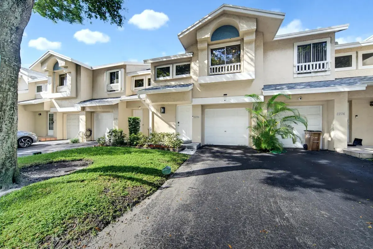 2276 DISCOVERY Circle W # 2276, Deerfield Beach FL 33442