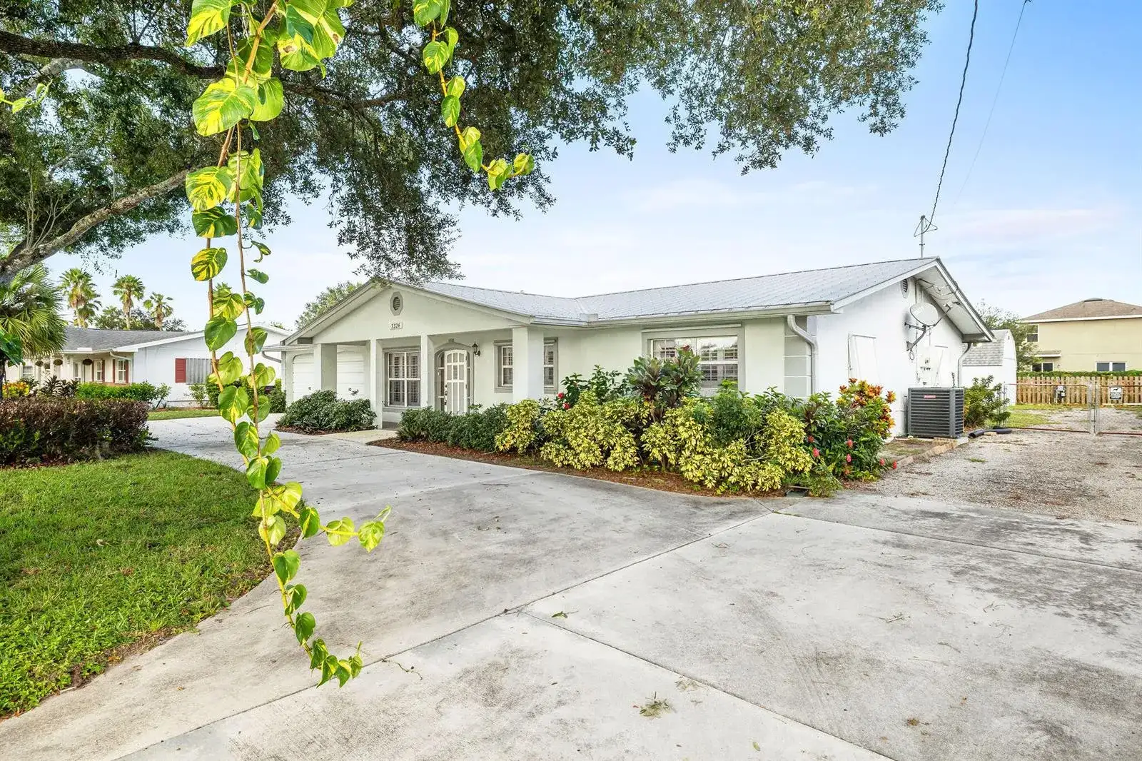 3324 Sunrise Boulevard, Fort Pierce FL 34982 photo 3