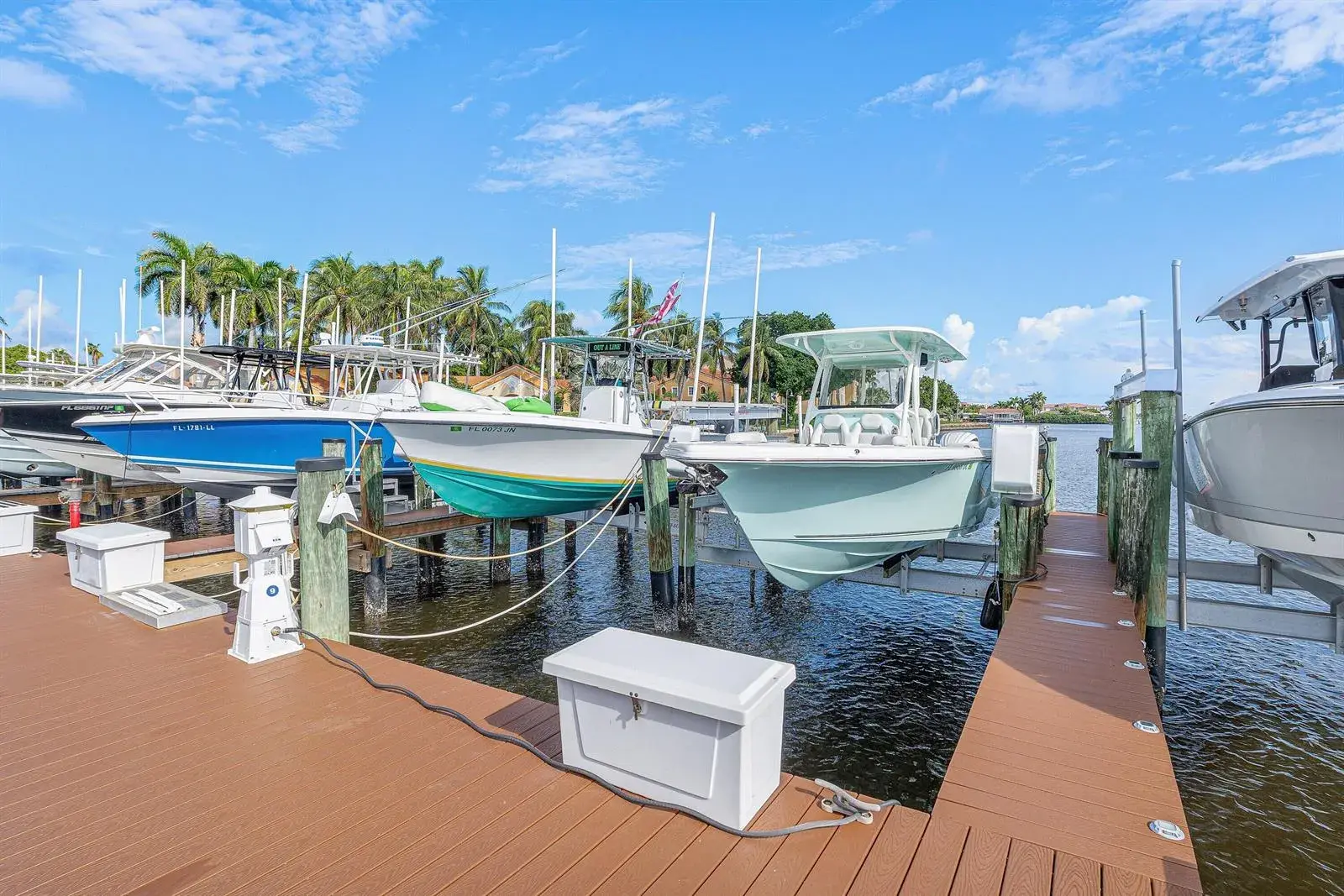 167 YACHT CLUB Way # 107, Hypoluxo FL 33462