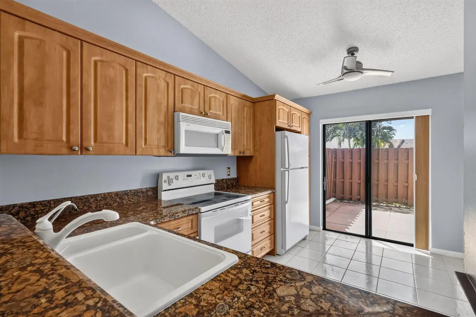 3787 COCO LOBA Lane, Boynton Beach FL 33436 photo 2