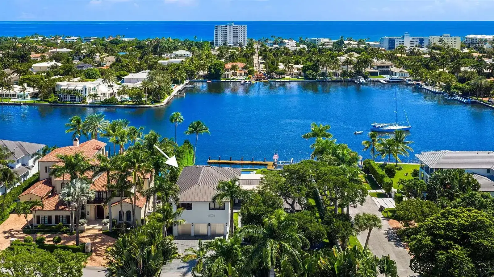 201 Palm Trail, Delray Beach FL 33483 photo 5