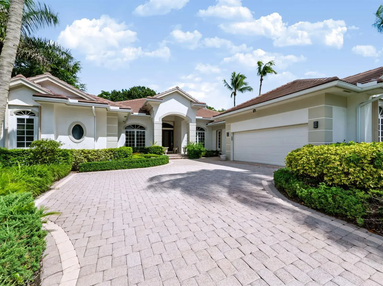 106 PEMBROKE Drive, Palm Beach Gardens FL 33418