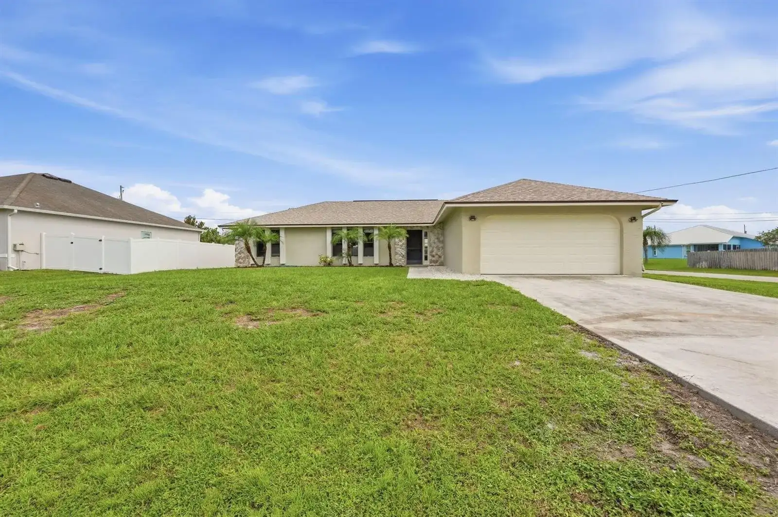682 SW JACOBY Avenue, Port St. Lucie FL 34953 photo 2