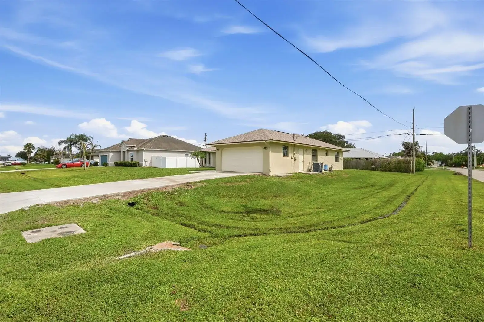 682 SW JACOBY Avenue, Port St. Lucie FL 34953 photo 3