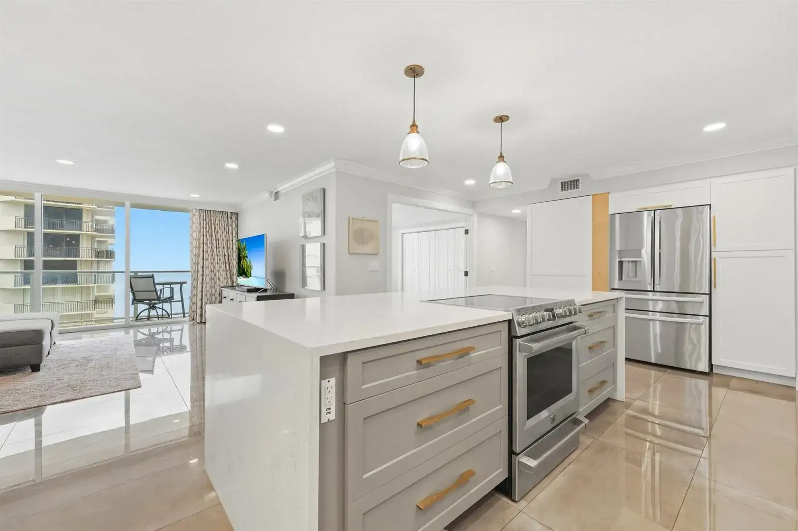 5440 N OCEAN Drive # 1404, Singer Island FL 33404 photo 3