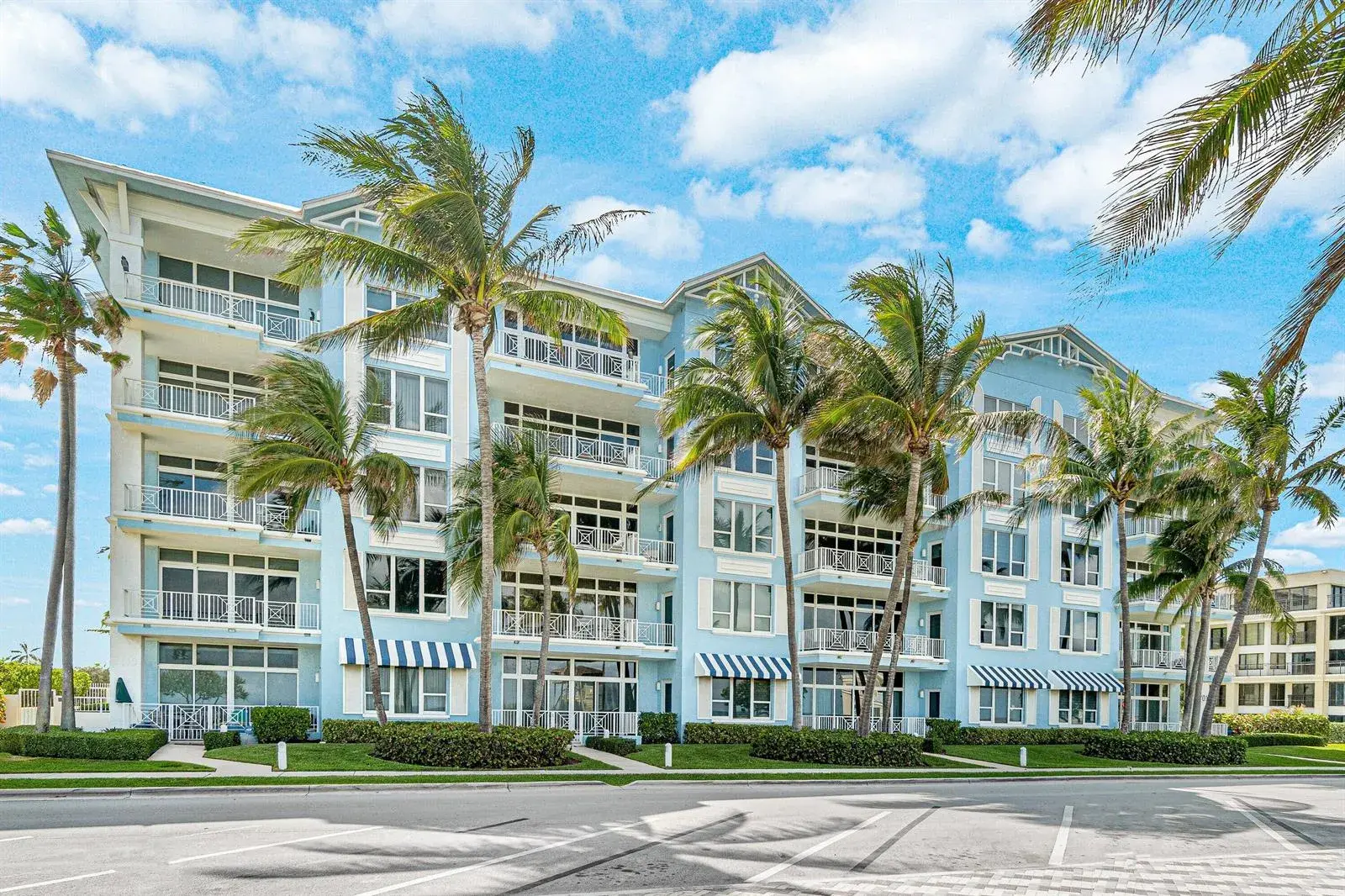 701 SE 21st Avenue # 301, Deerfield Beach FL 33441