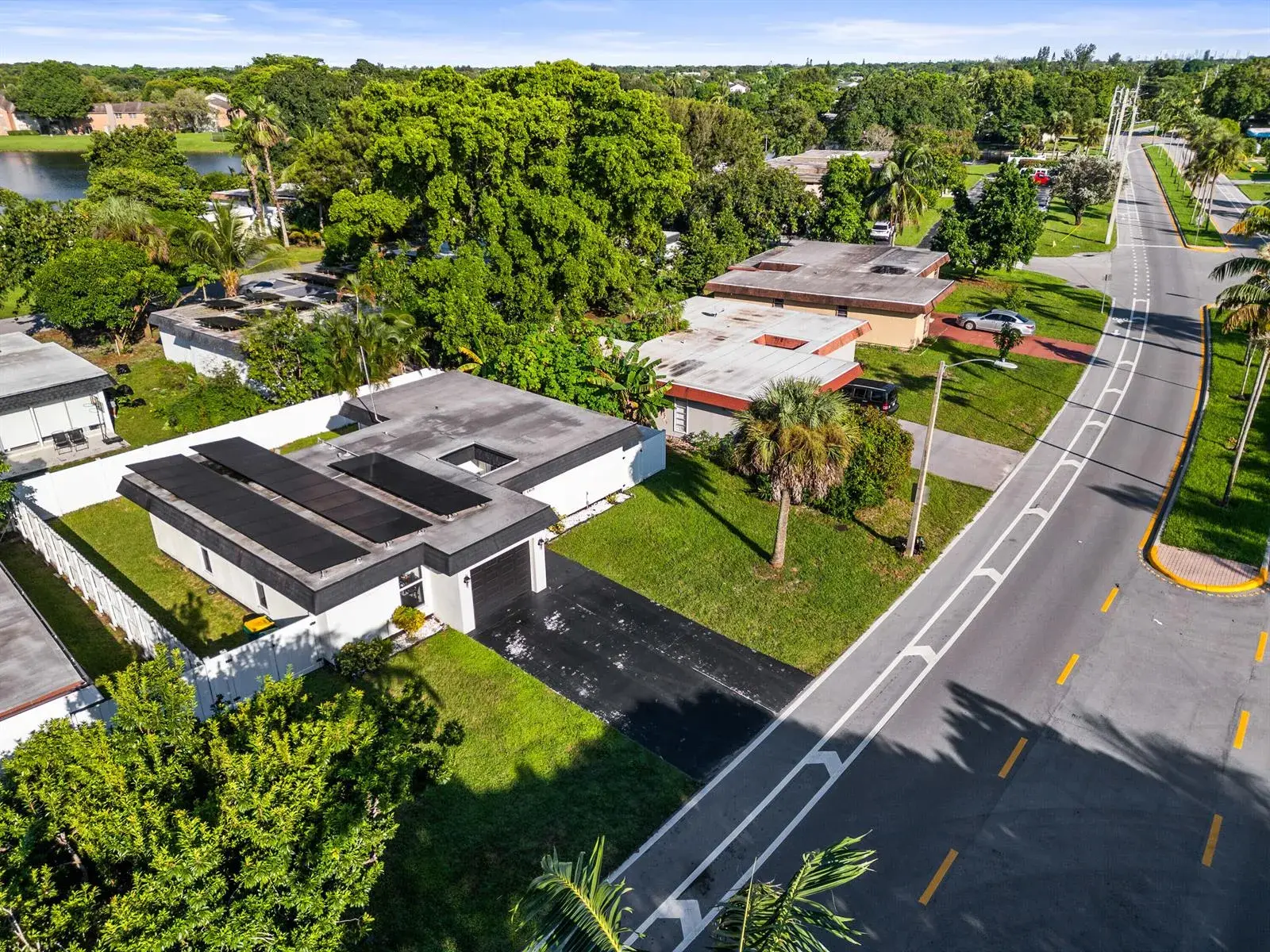 6408 Brookwood Boulevard, Tamarac FL 33321