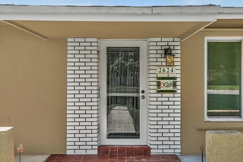 2624 SW 107TH Court, Miami FL 33165 photo 2