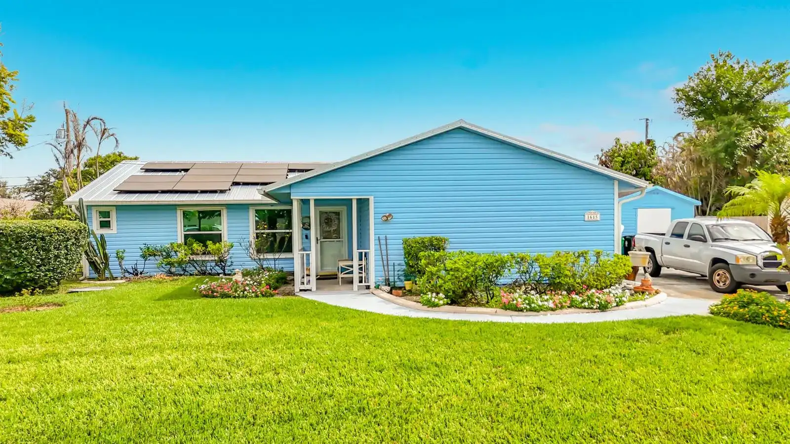 1615 SW Alberca Lane, Port St. Lucie FL 34953 photo 2
