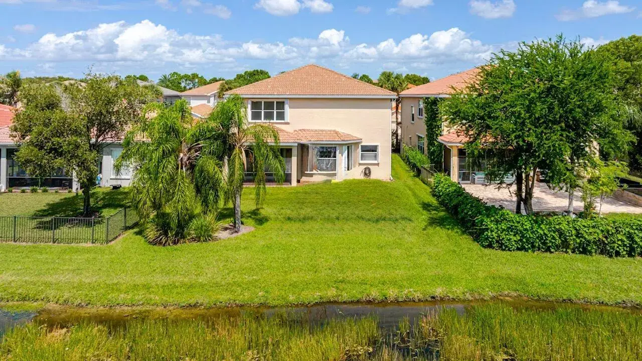 10310 Carolina Willow Drive, Fort Myers FL 33913