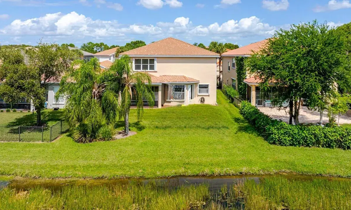 10310 Carolina Willow Drive, Fort Myers FL 33913