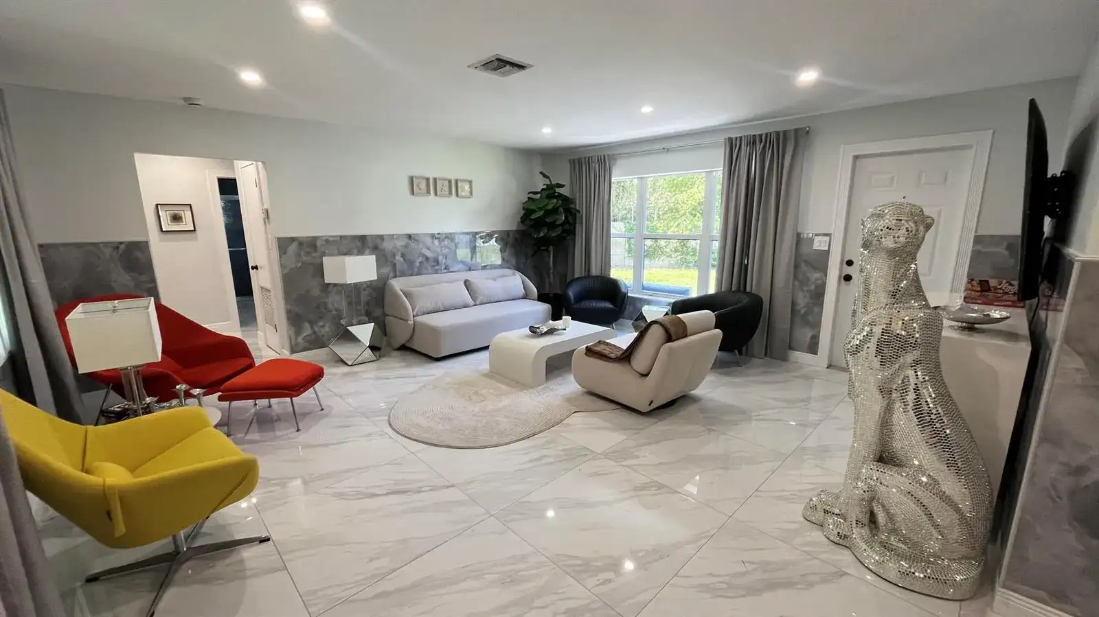 2957 NW 6TH Avenue, Wilton Manors FL 33311 photo 2