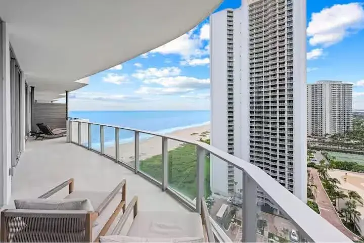 3100 N Ocean Drive # H1707, Singer Island FL 33404