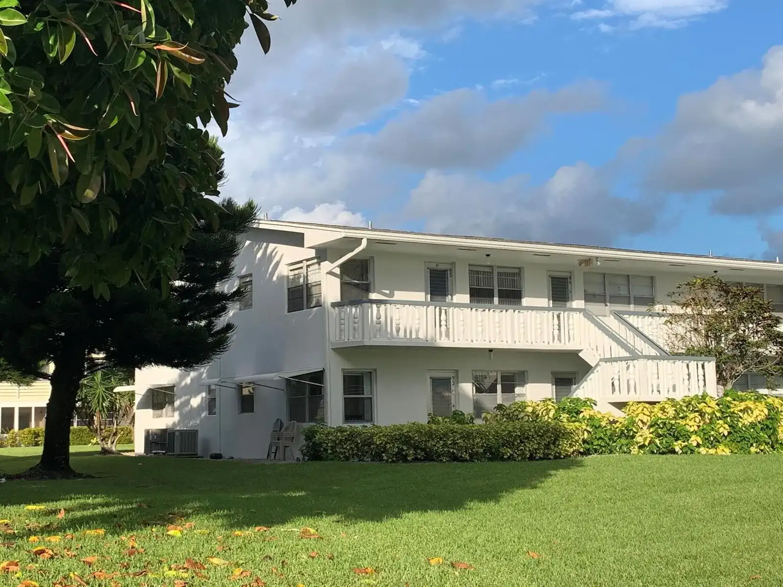 85 Salisbury D, West Palm Beach FL 33417