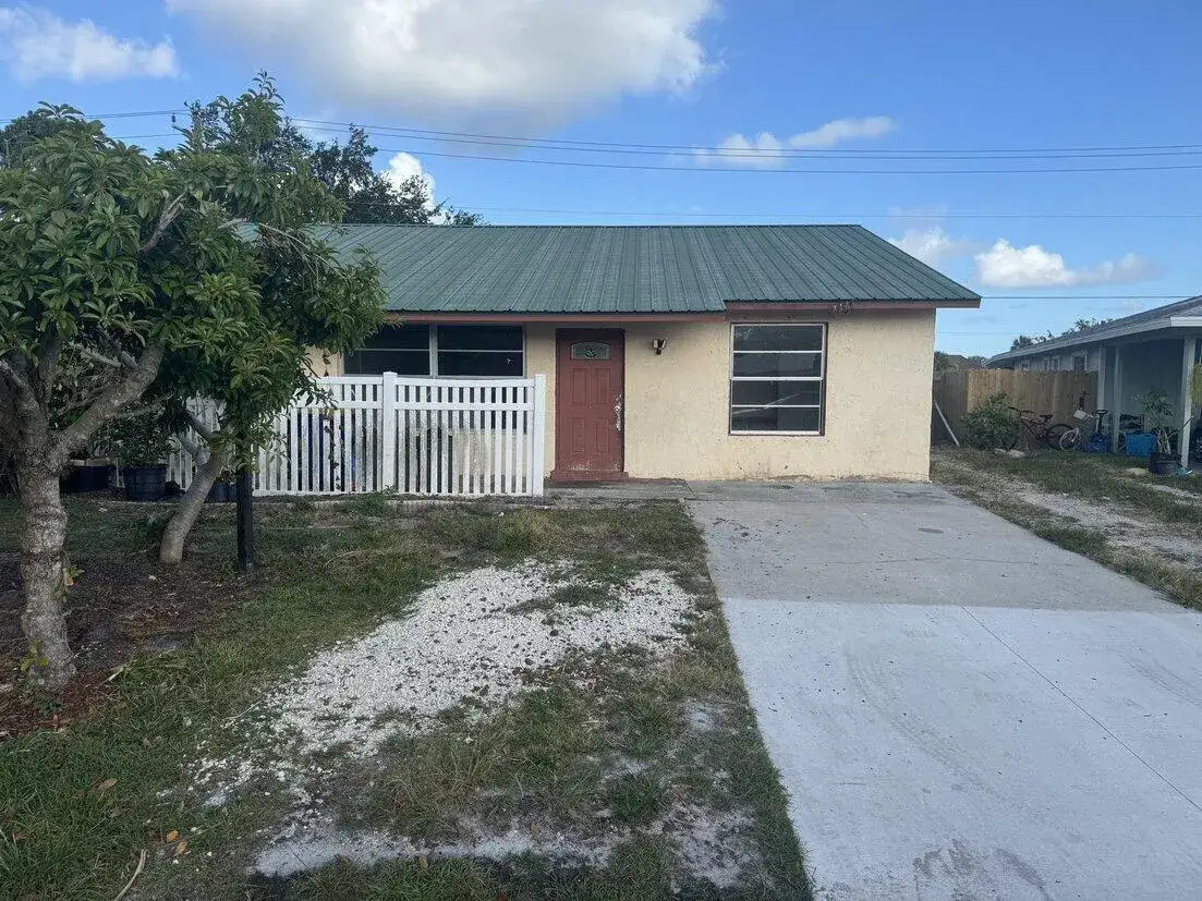 4578 SE SALVATORI, Stuart FL 34997
