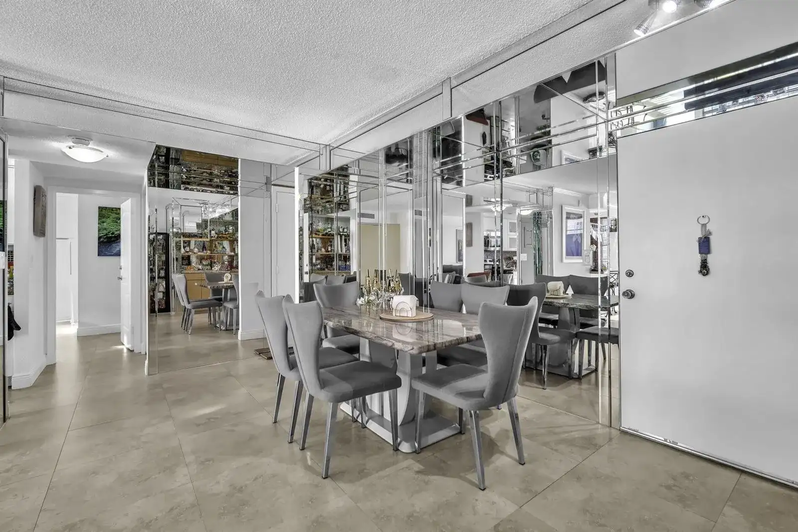 230 174th Street Apt 417, Sunny Isles Beach FL 33160 photo 3