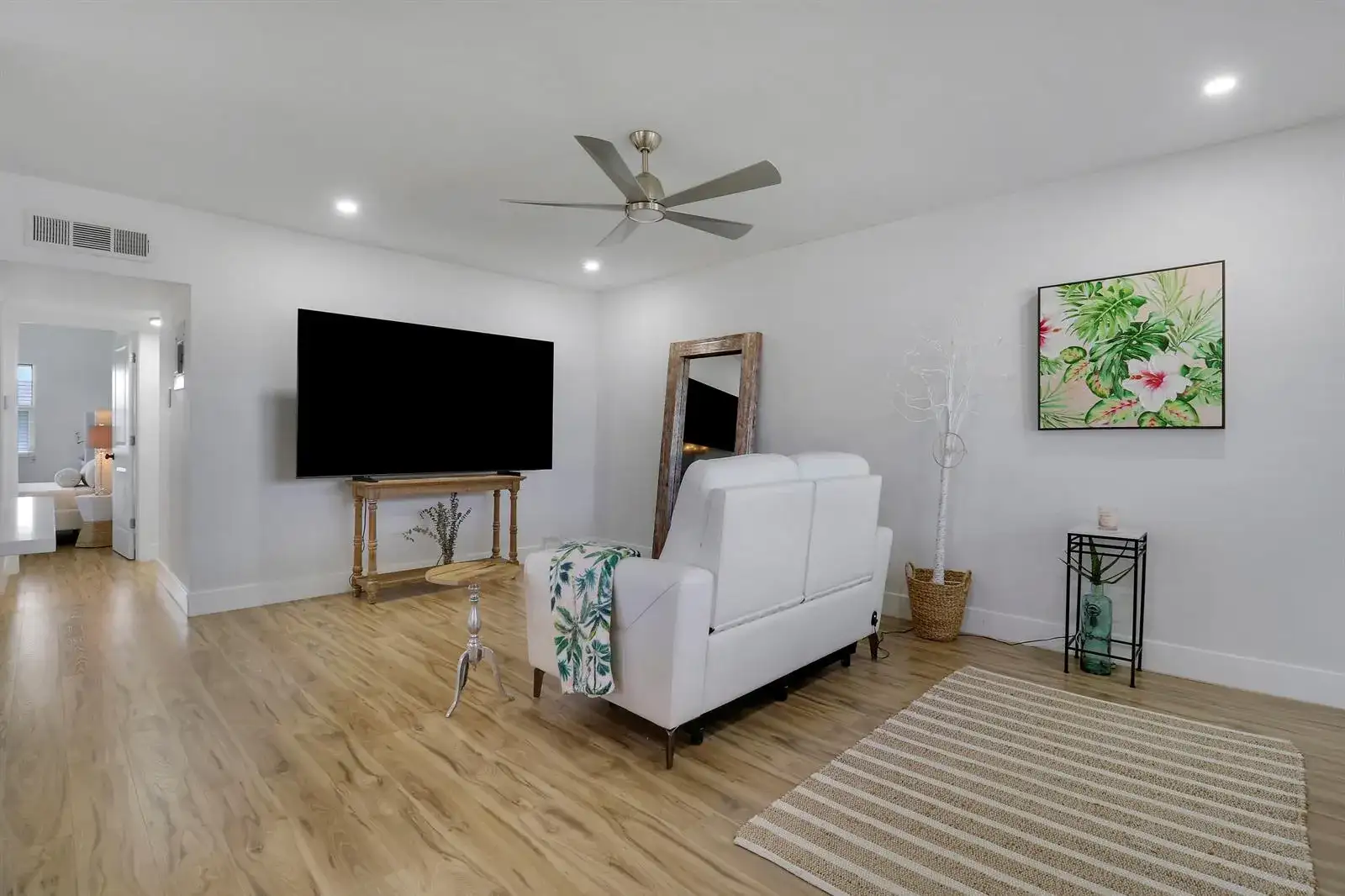 112 Salisbury, West Palm Beach FL 33417 photo 2