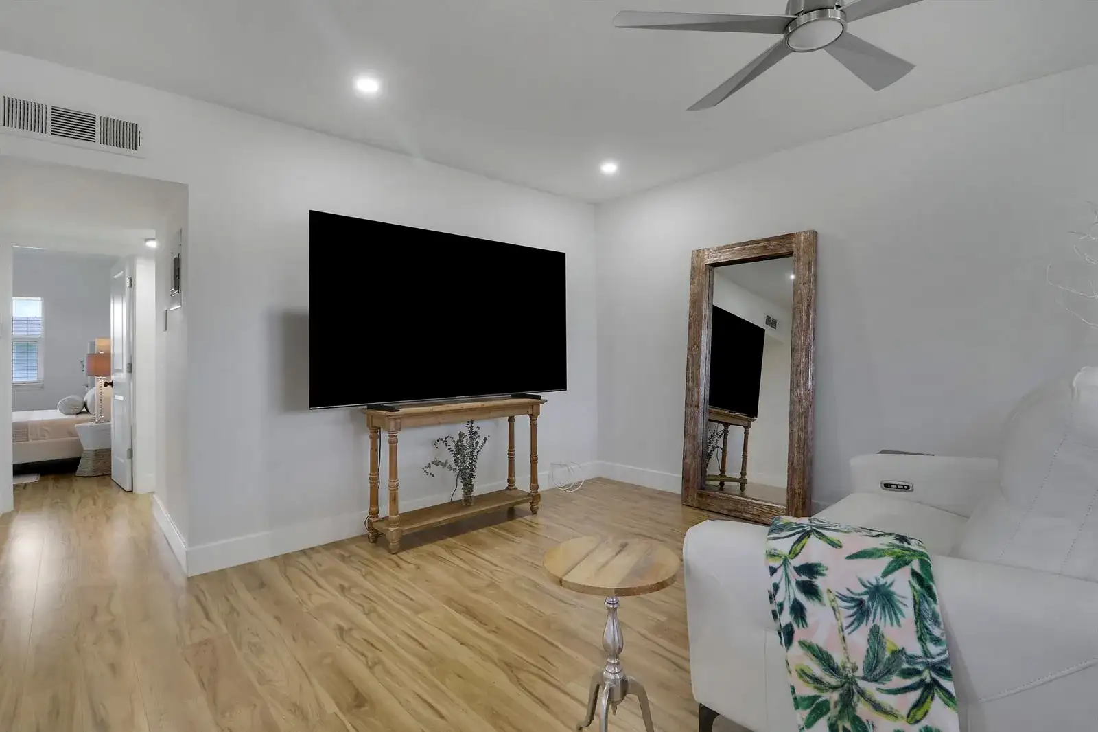 112 Salisbury, West Palm Beach FL 33417 photo 3