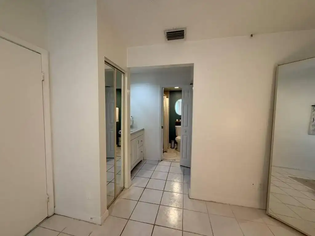 1437 ROYAL FOREST Court, West Palm Beach FL 33406