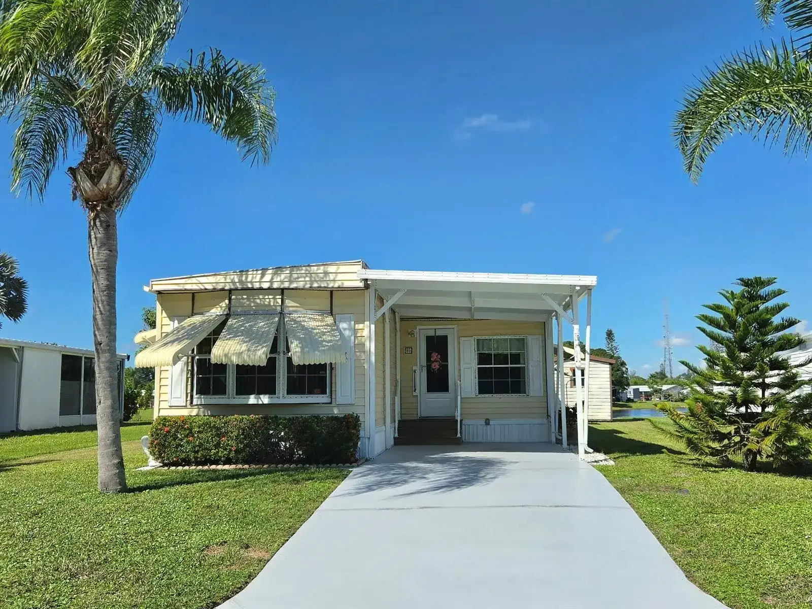 99 W Caribbean, Port St. Lucie FL 34952