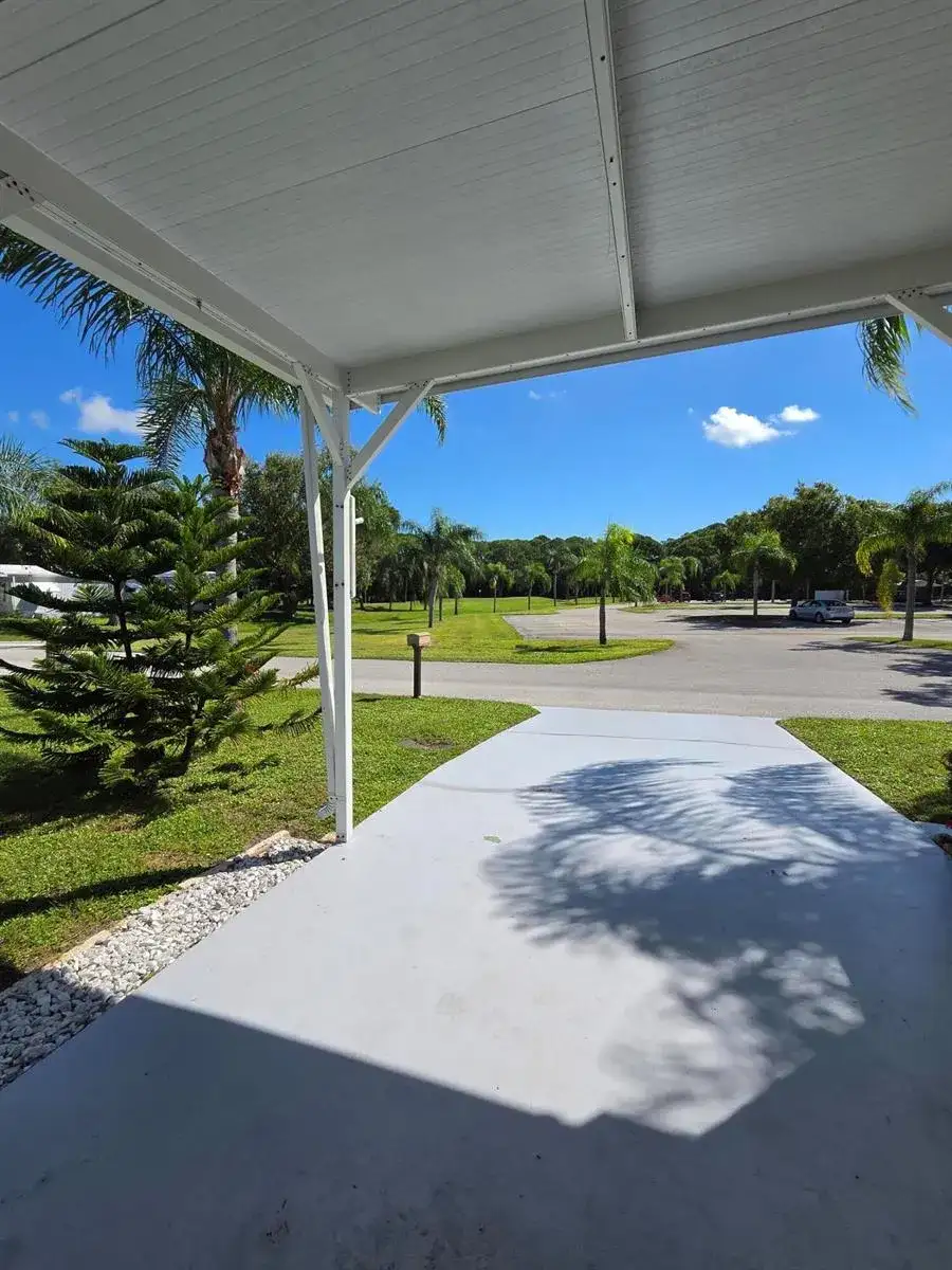99 W Caribbean, Port St. Lucie FL 34952 photo 5