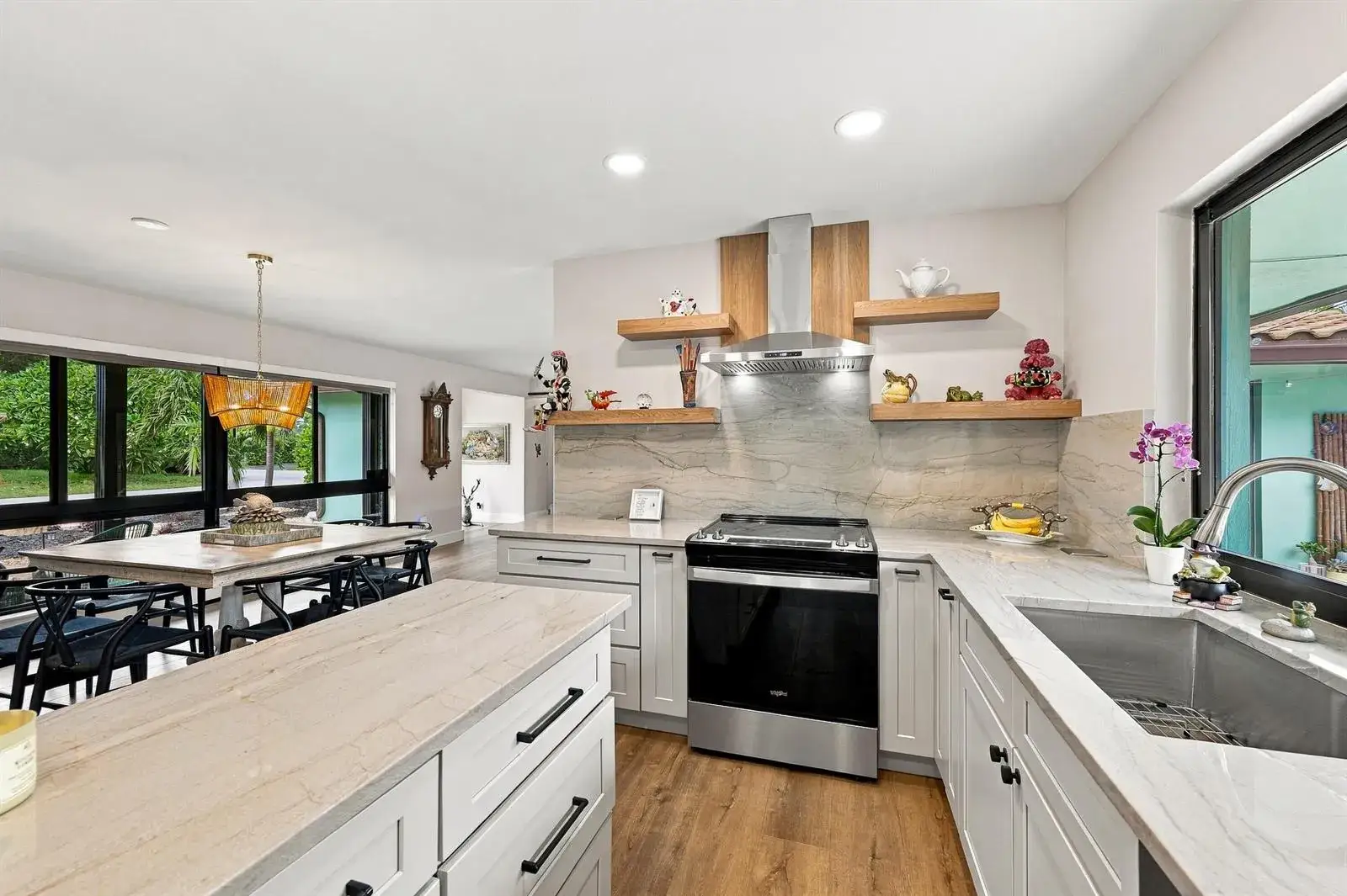 5850 NE 21ST Avenue, Fort Lauderdale FL 33308