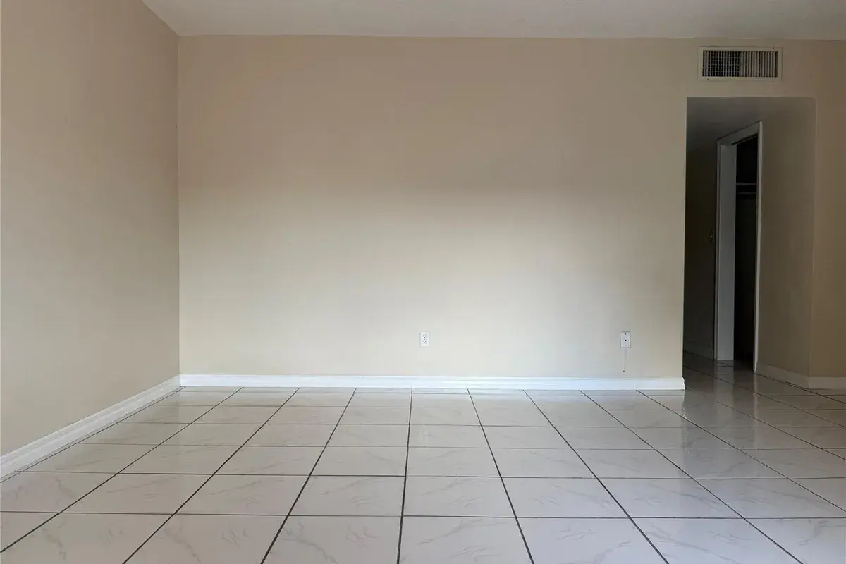 4928 Hollywood Boulevard # 12, Hollywood FL 33021