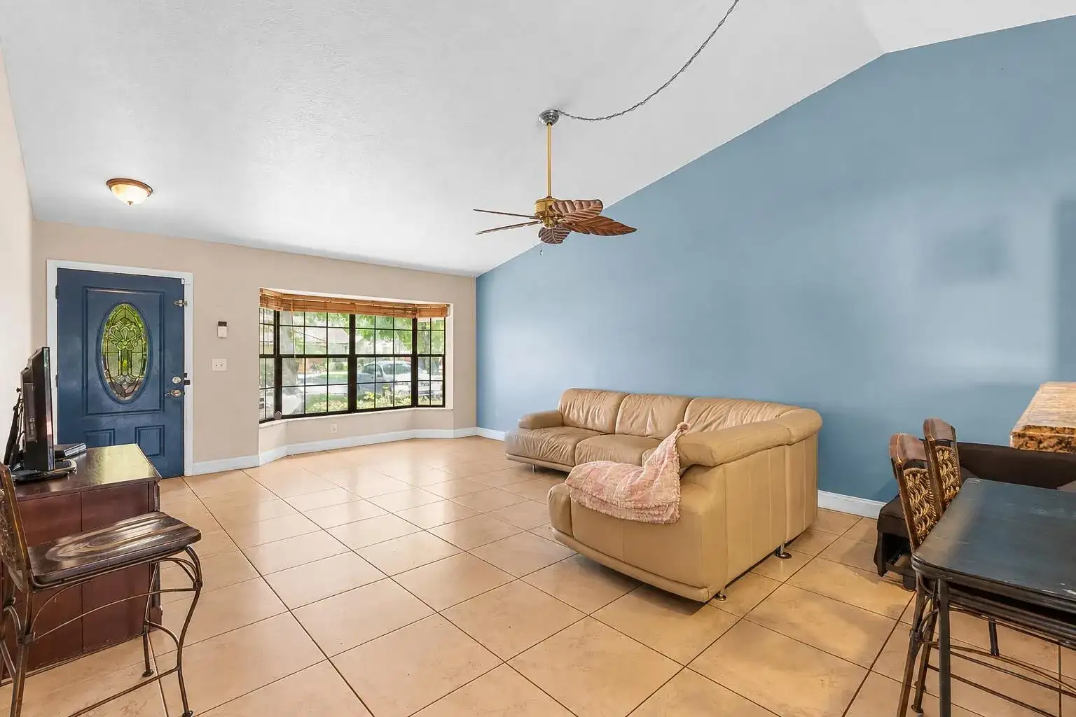 2872 NW 95th Avenue, Coral Springs FL 33065 photo 3