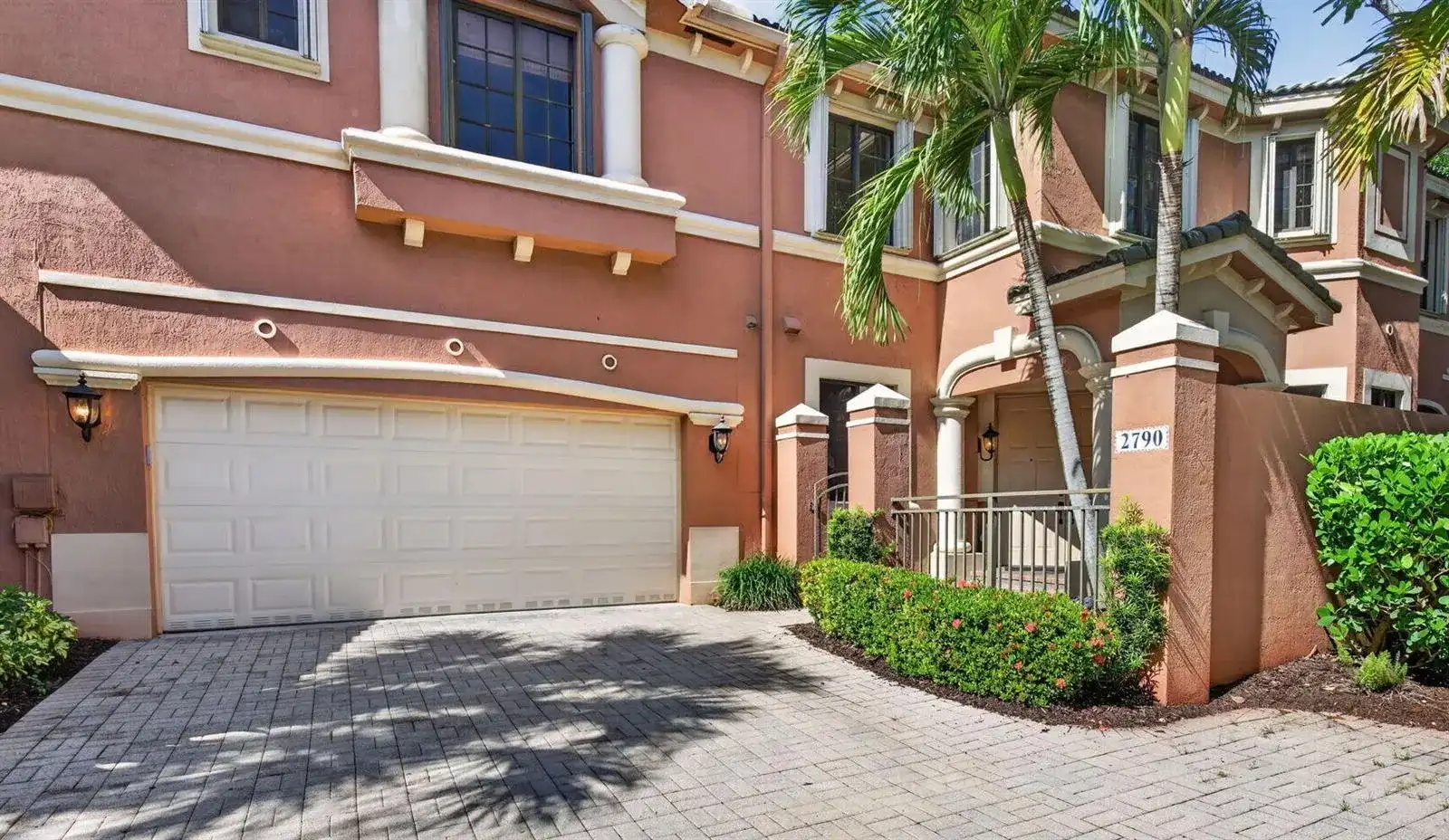 2790 Kinsington Circle, Weston FL 33332