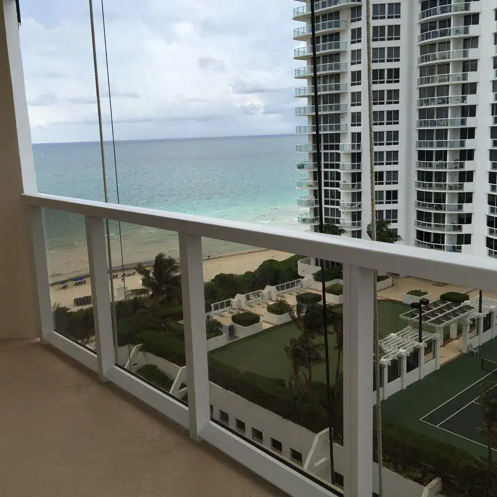 6423 COLLINS Avenue # 1501, Miami Beach FL 33141