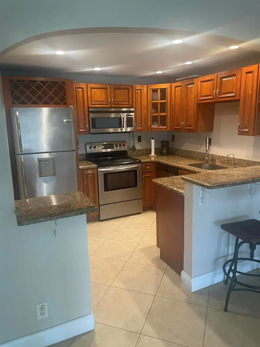 2900 NE 30TH Street # K1, Fort Lauderdale FL 33306