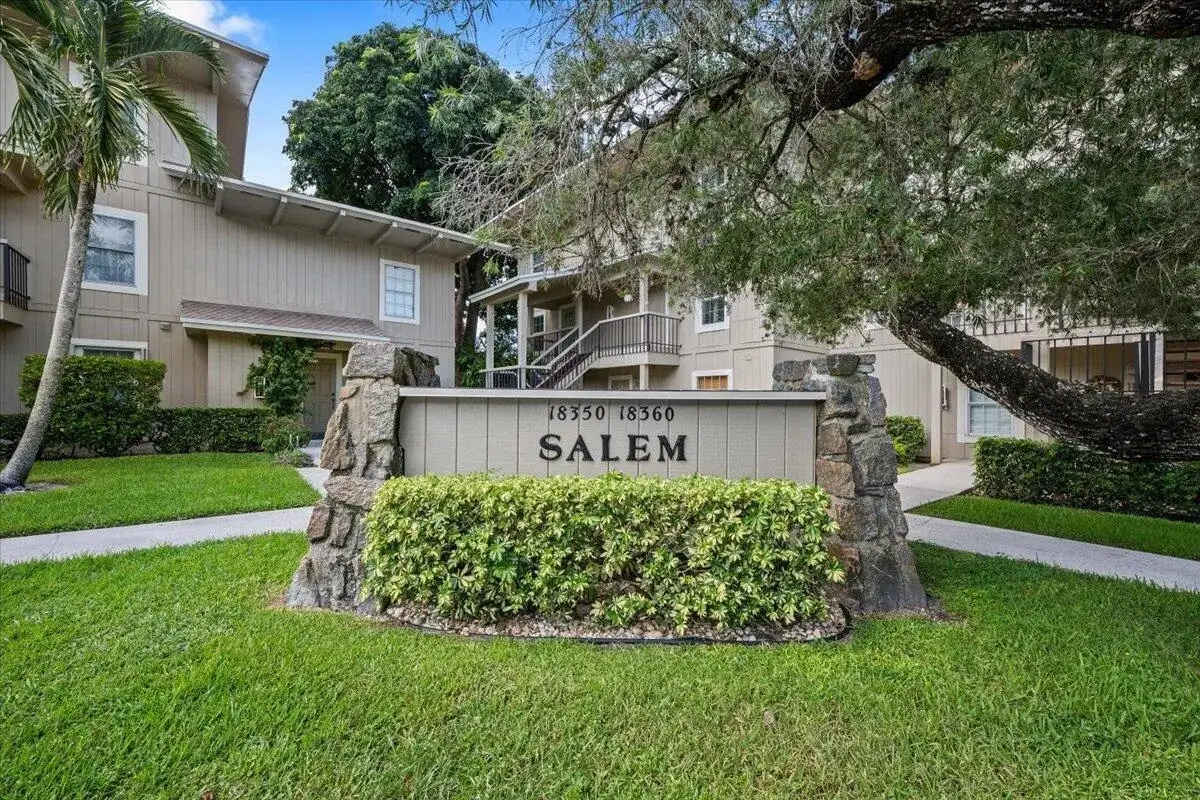 18350 SE Wood Haven Lane, Jupiter FL 33469 photo 2