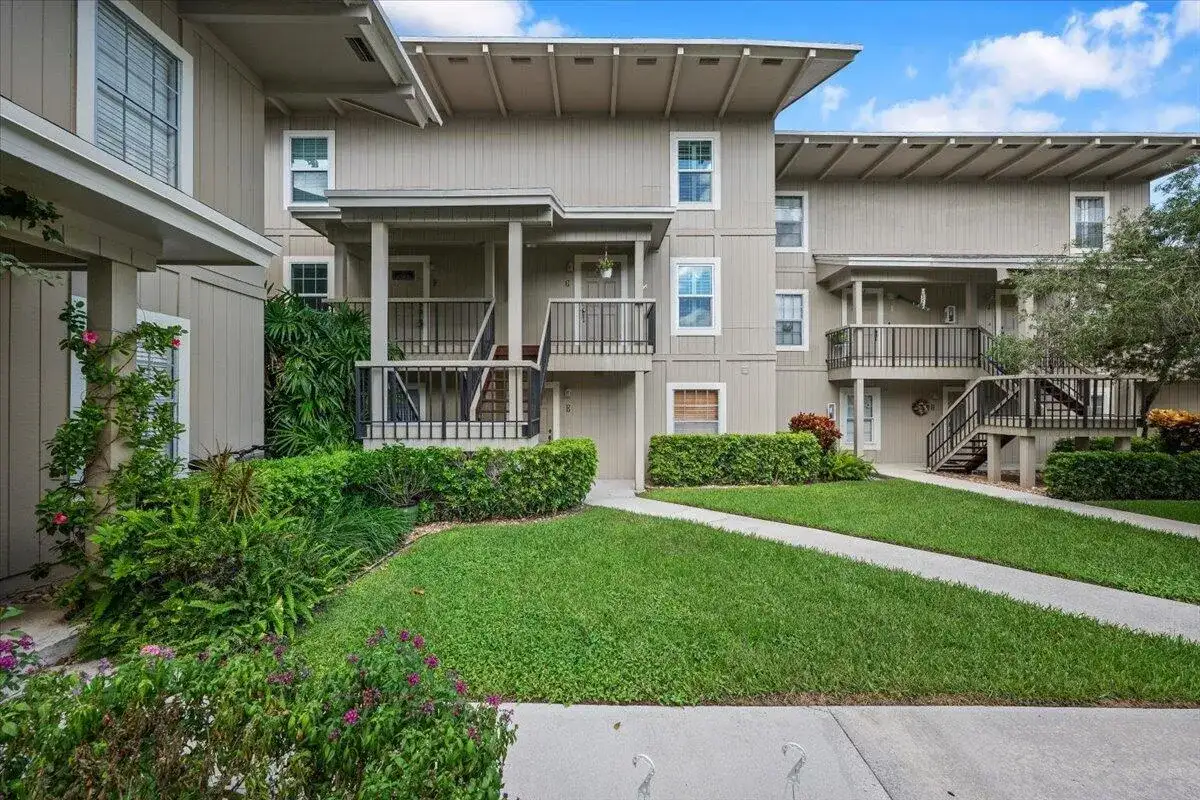18350 SE Wood Haven Lane, Jupiter FL 33469 photo 3