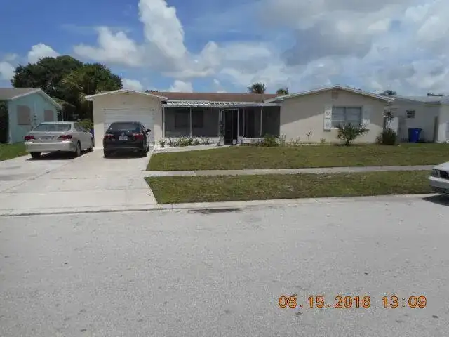 6711 NW 1ST Court, Margate FL 33063