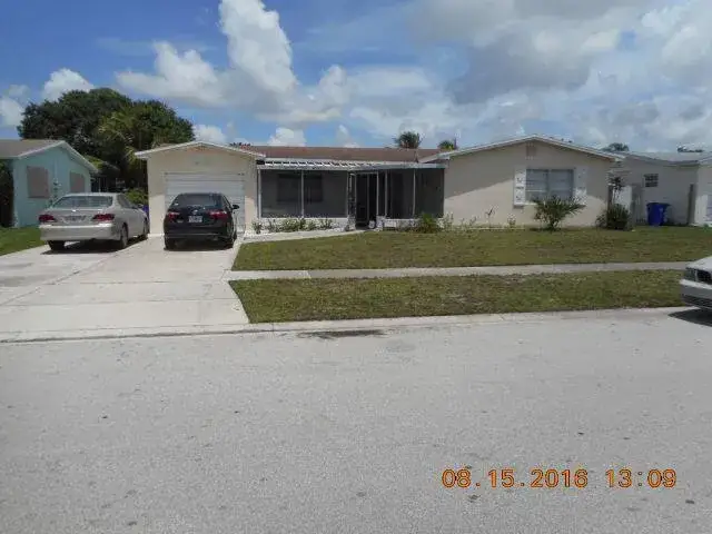 6711 NW 1ST Court, Margate FL 33063