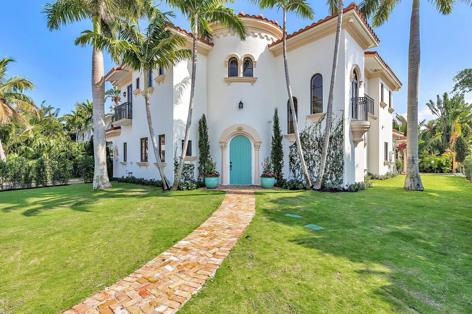 270 Palmetto Lane, West Palm Beach FL 33405