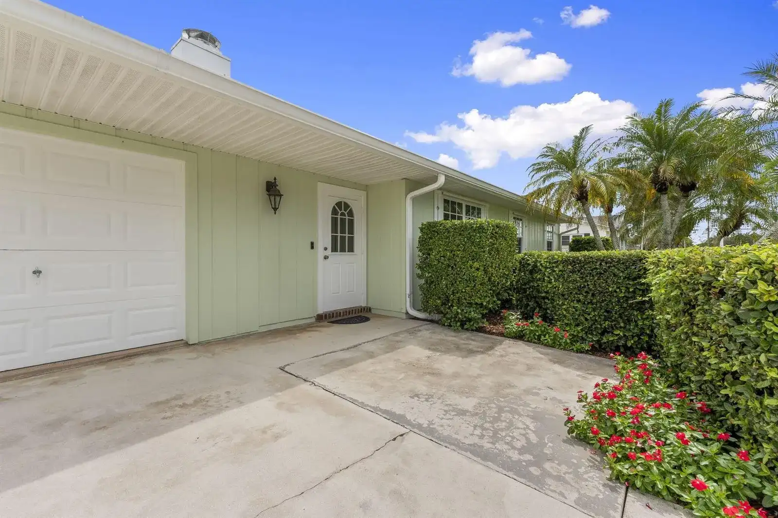 5310 Myrtle Drive, Fort Pierce FL 34982 photo 2