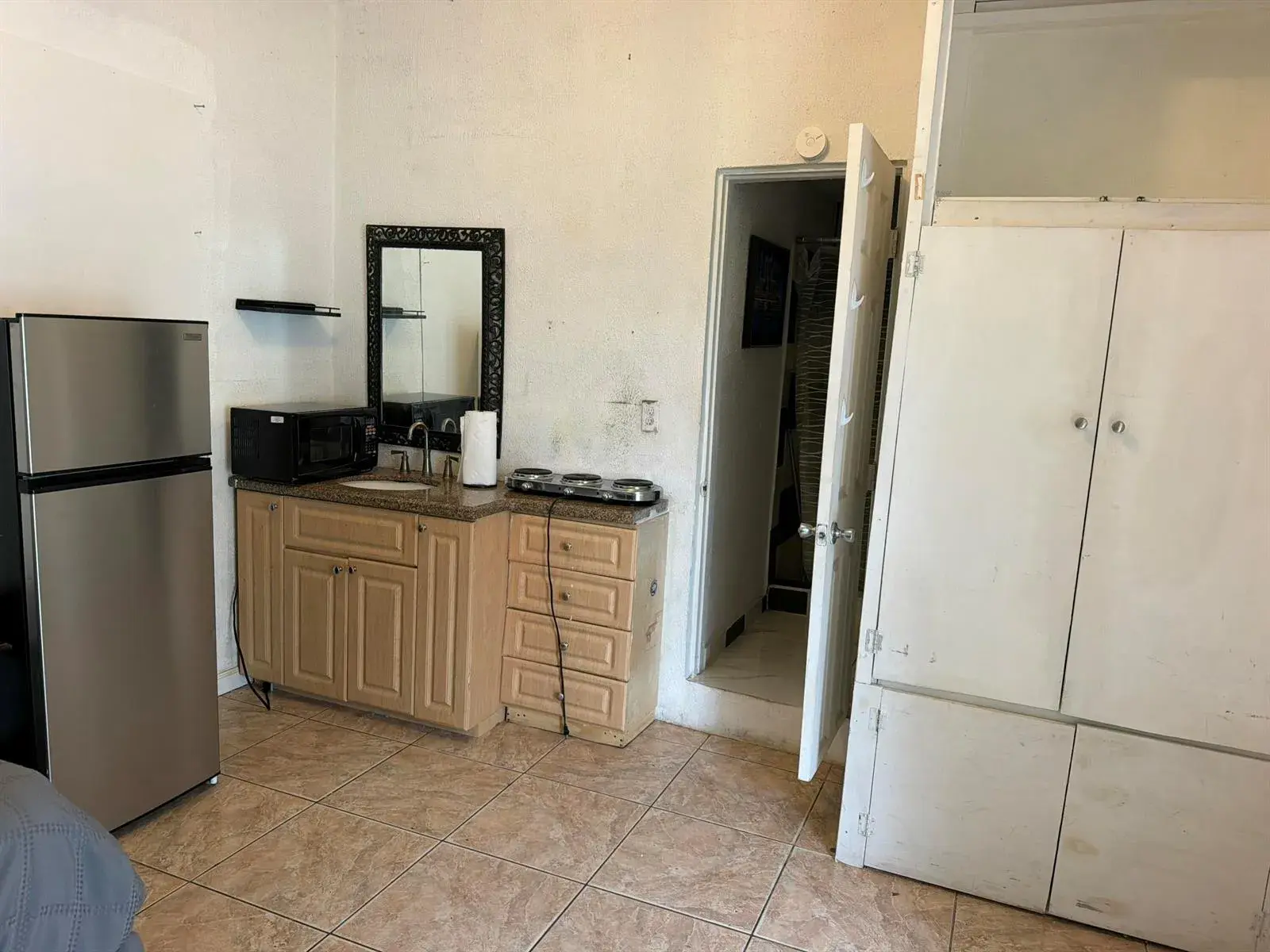 1822 Cleveland Street # 3, Hollywood FL 33020