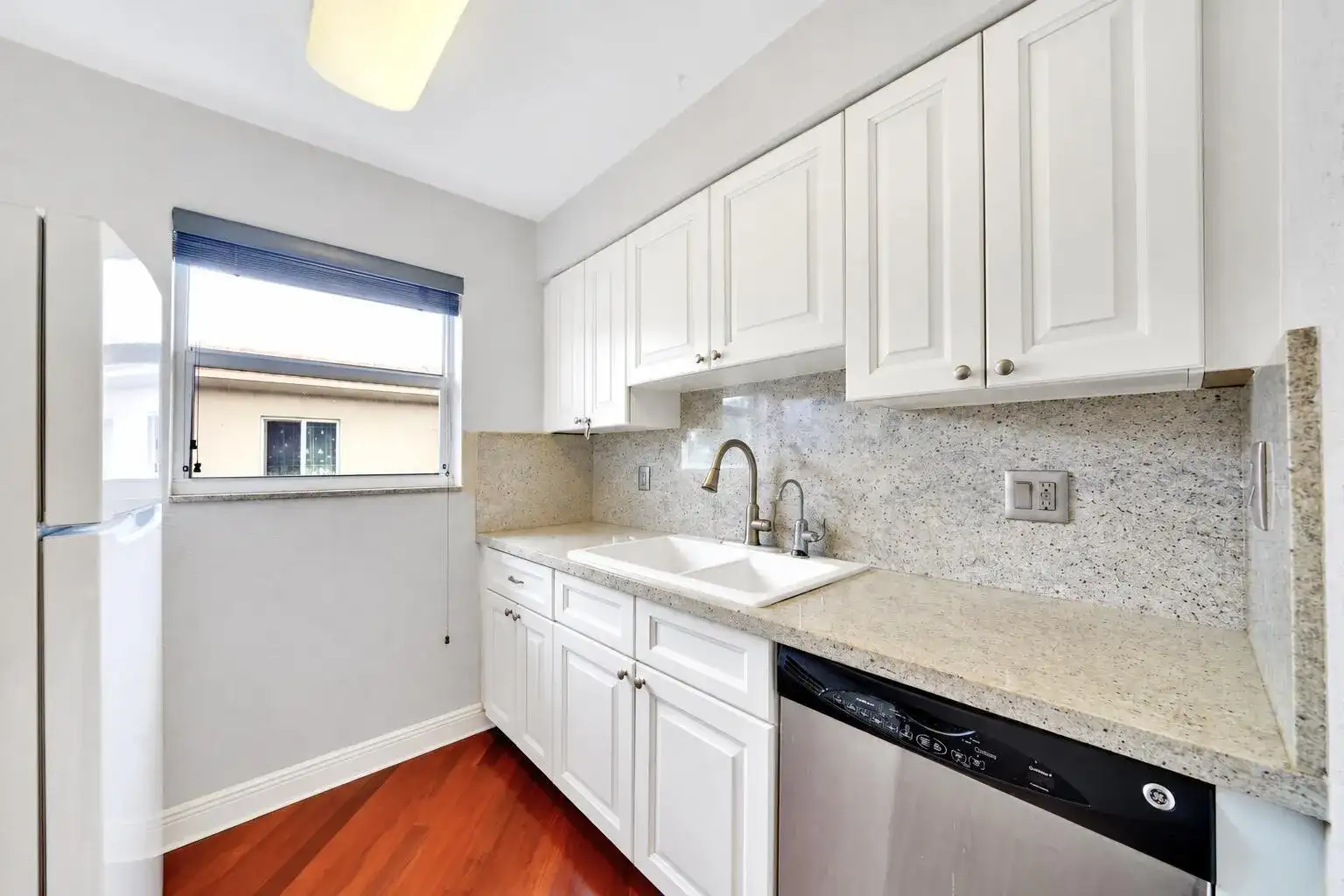 2701 MIDDLE RIVER Drive # 11, Fort Lauderdale FL 33306 photo 4