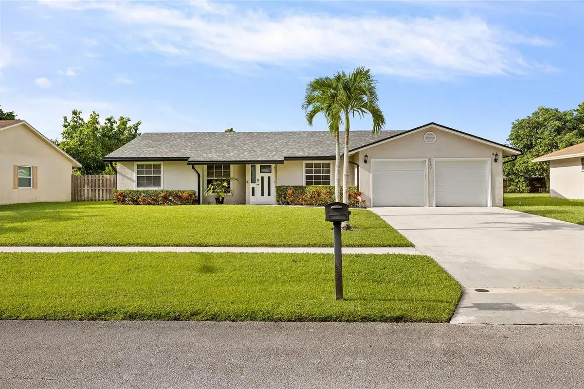 238 Bilbao Street, Royal Palm Beach FL 33411