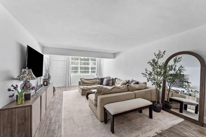 2960 SW 22nd Avenue # 8030, Delray Beach FL 33445