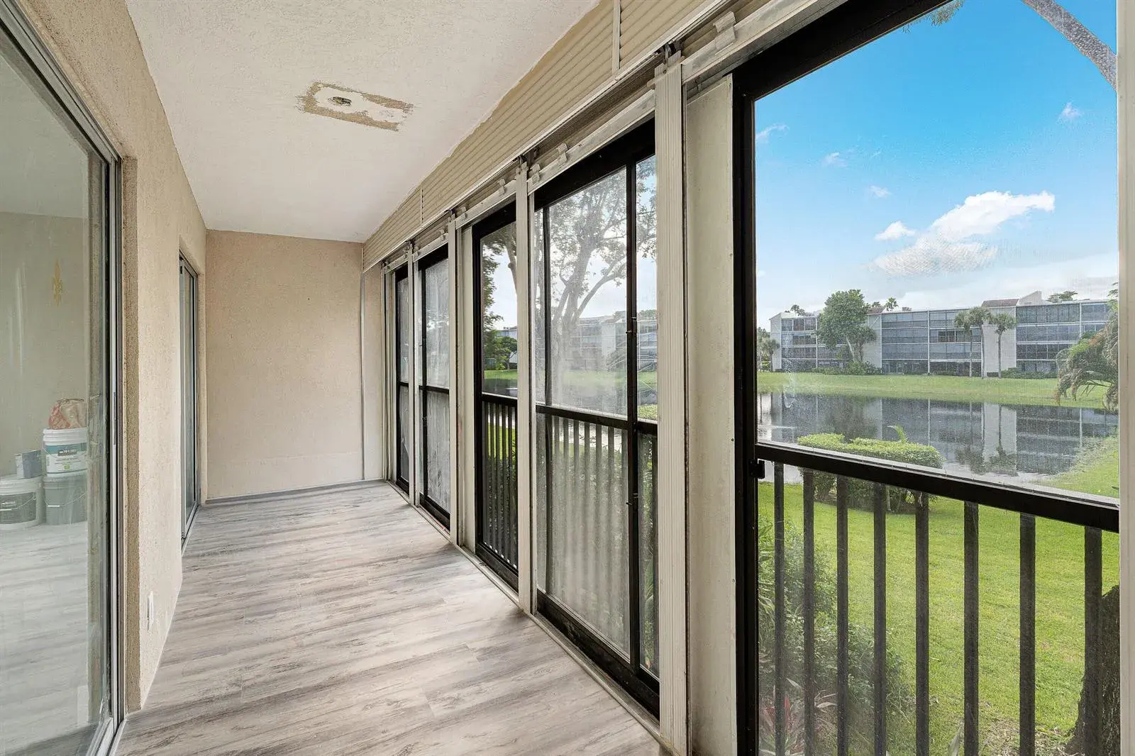 6585 Kensington Lane Apt 207, Delray Beach FL 33446