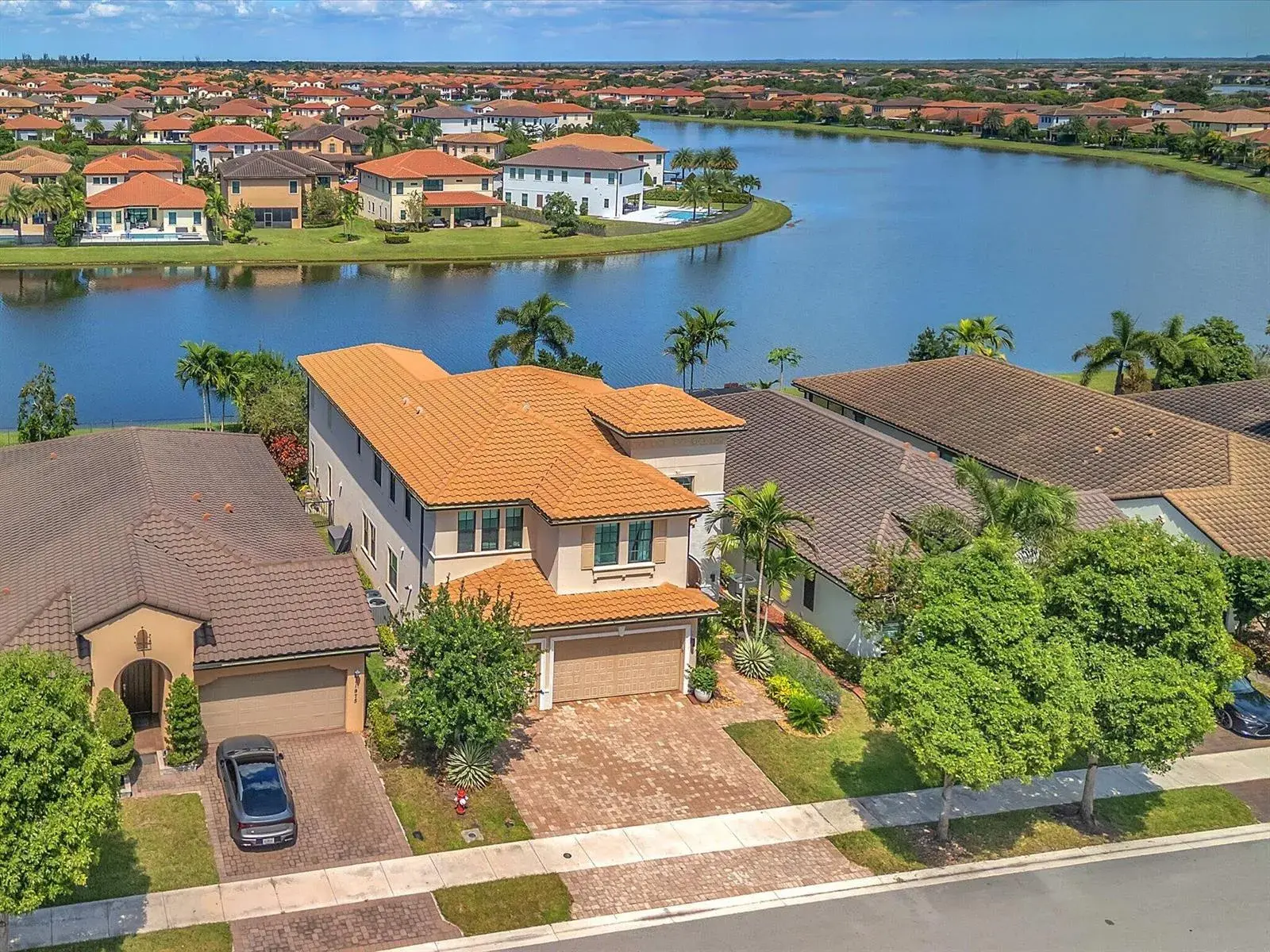 11965 S BAYPOINT Circle, Parkland FL 33076