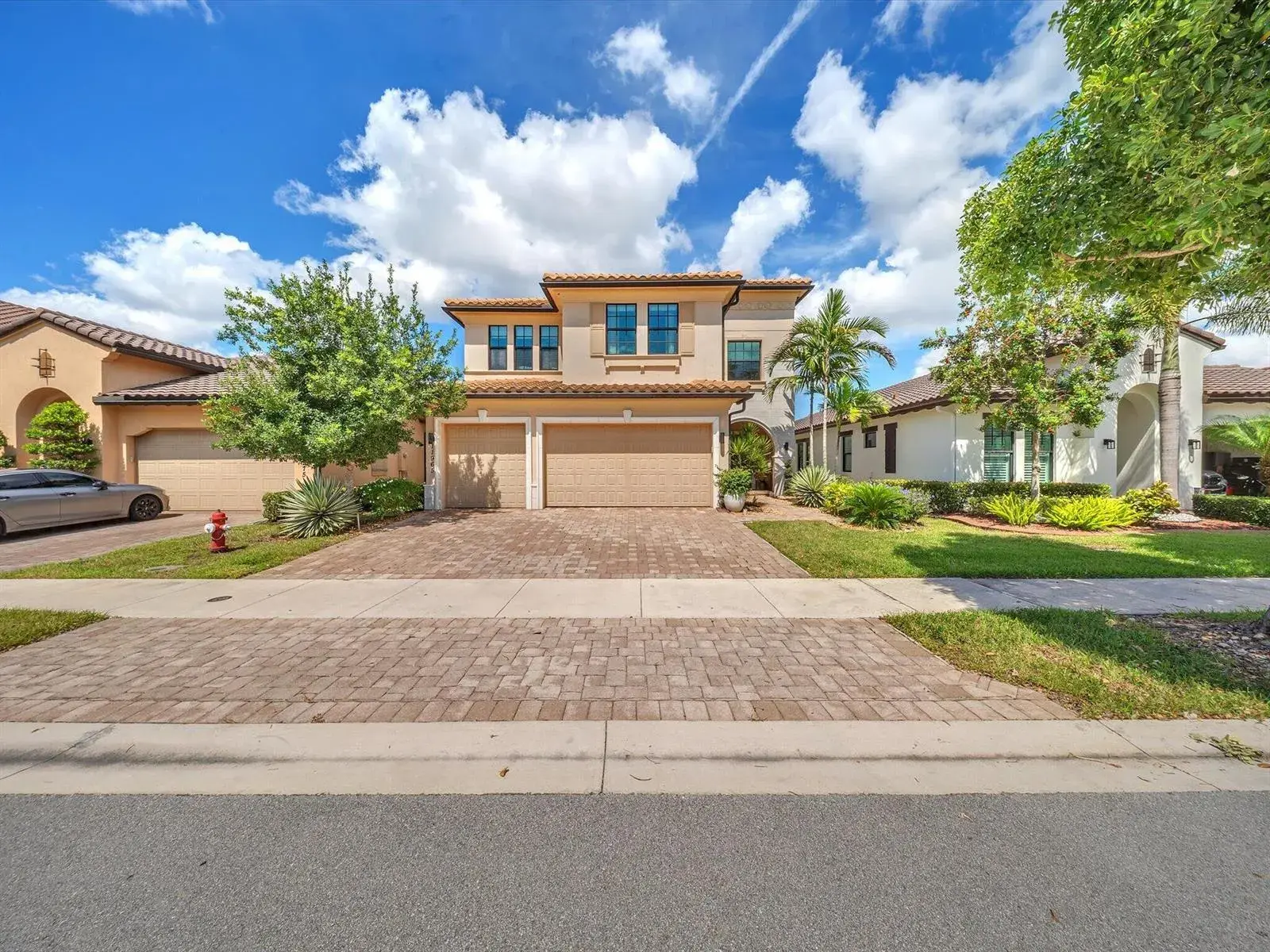 11965 S BAYPOINT Circle, Parkland FL 33076